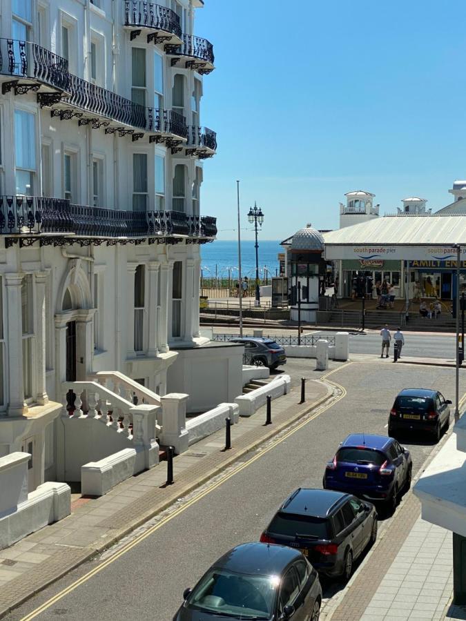 Ann Apartments Opposite The Pier With Sea View Portsmouth Zewnętrze zdjęcie